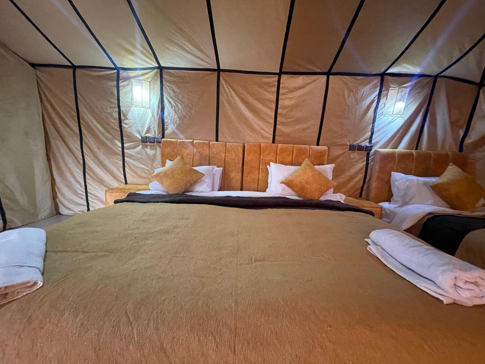 Roses Desert Camp 메르주가 외부 사진
